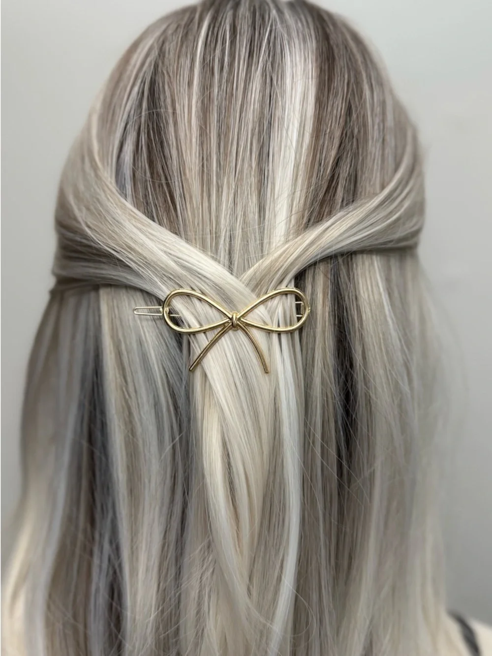 Bow Hair Clip Set Gold & Silver Women’s Minimalist Metal Barrettes Duo